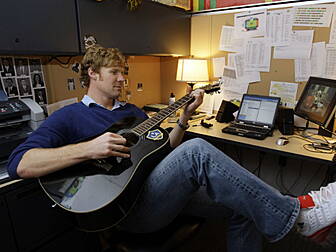 USA cult hero Alexi Lalas is p...